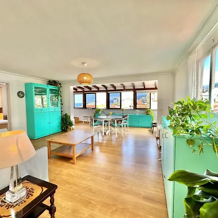 Marti Penthouse *